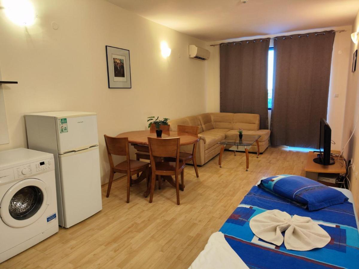 Europroperties Yalta Apartments ゴールデンサンド エクステリア 写真