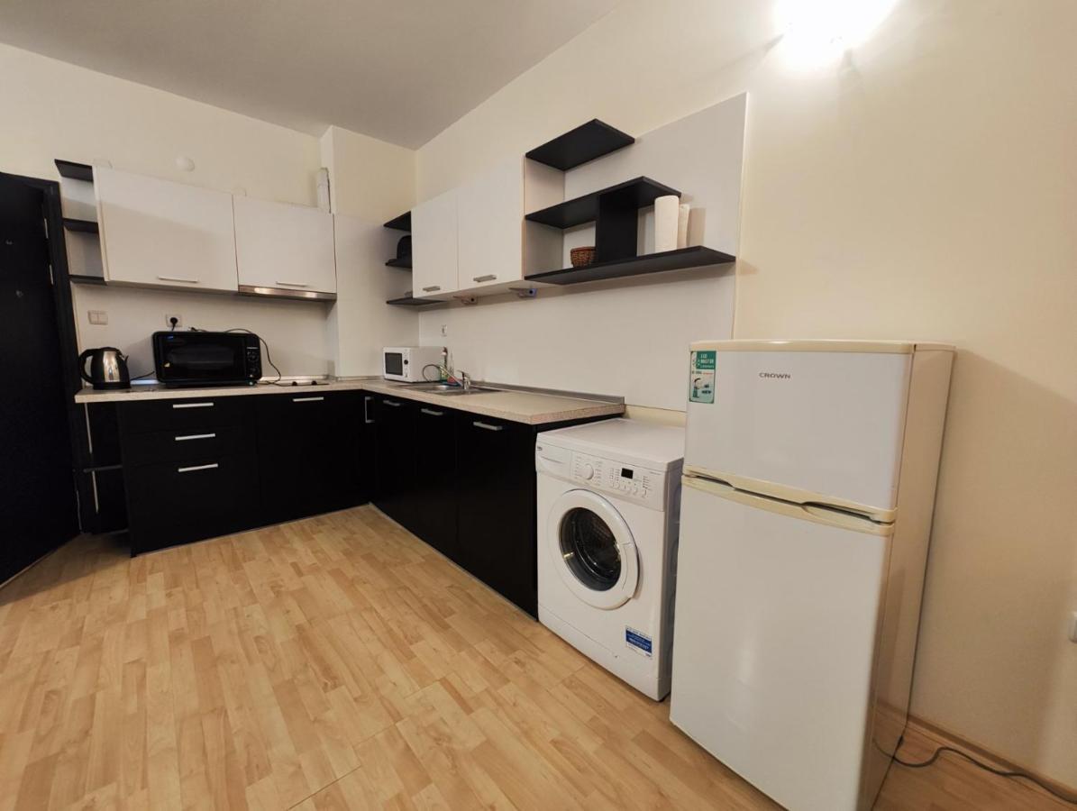 Europroperties Yalta Apartments ゴールデンサンド エクステリア 写真