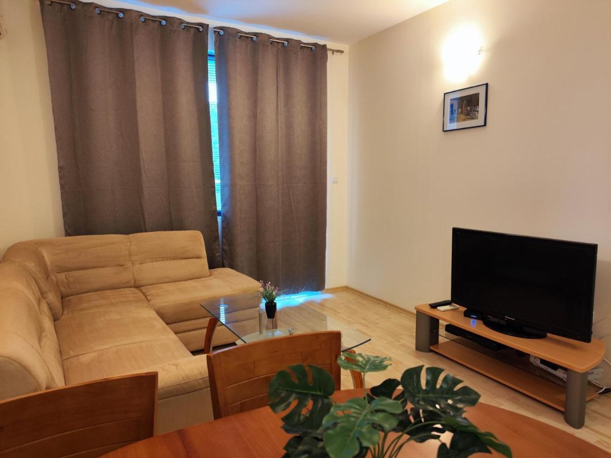 Europroperties Yalta Apartments ゴールデンサンド エクステリア 写真