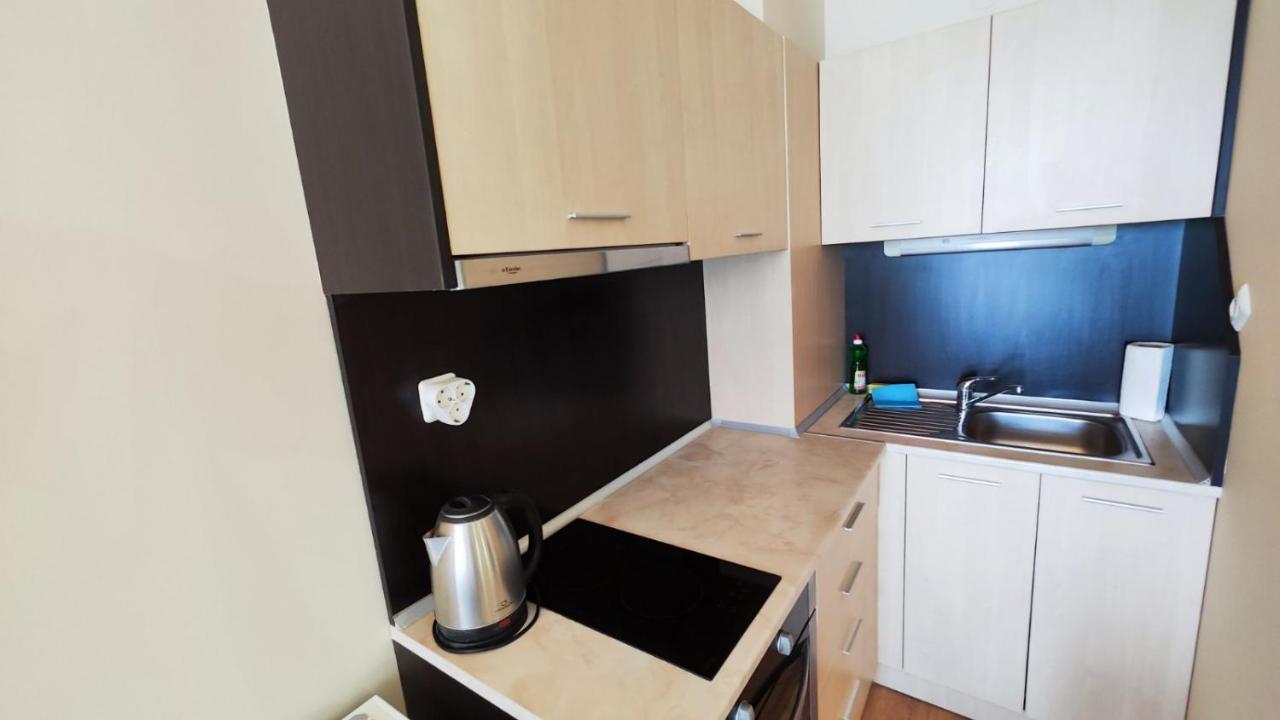 Europroperties Yalta Apartments ゴールデンサンド エクステリア 写真