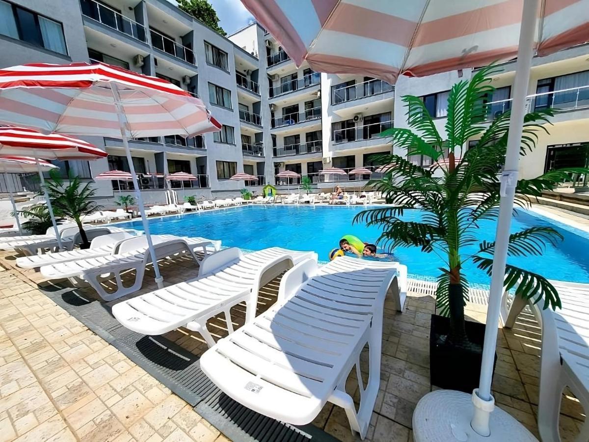 Europroperties Yalta Apartments ゴールデンサンド エクステリア 写真