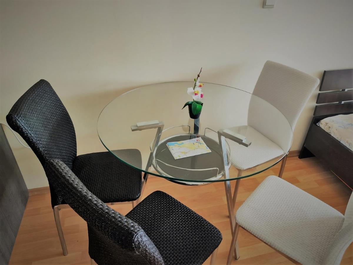 Europroperties Yalta Apartments ゴールデンサンド エクステリア 写真