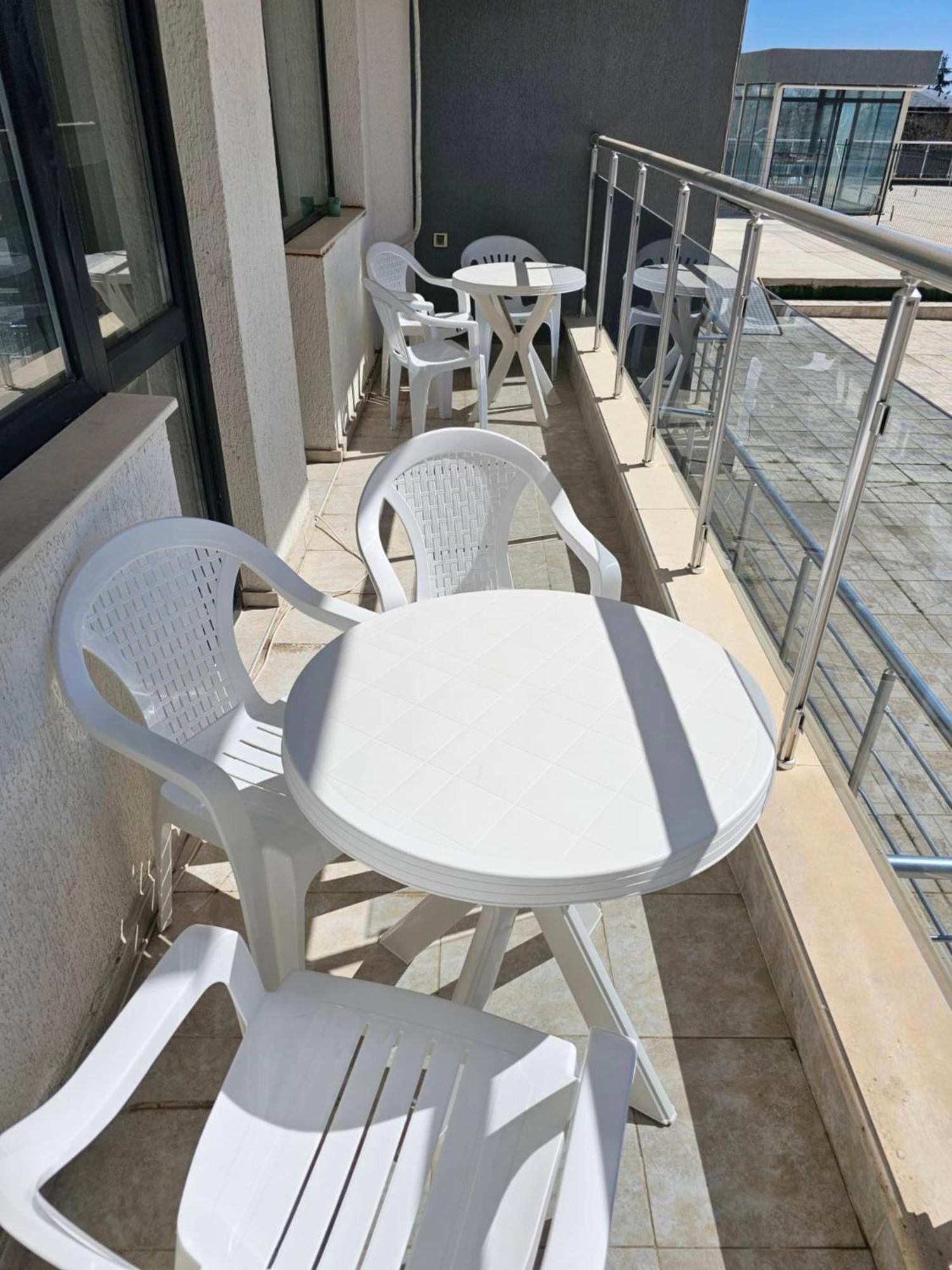 Europroperties Yalta Apartments ゴールデンサンド エクステリア 写真