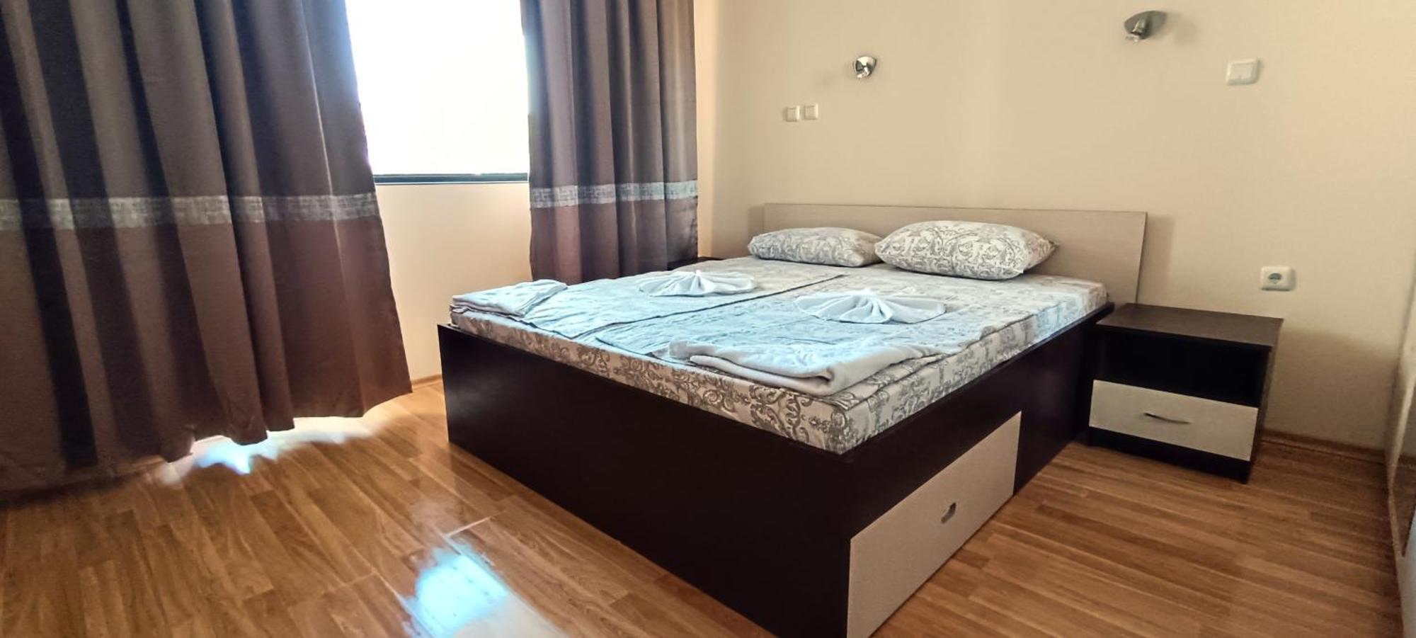 Europroperties Yalta Apartments ゴールデンサンド エクステリア 写真