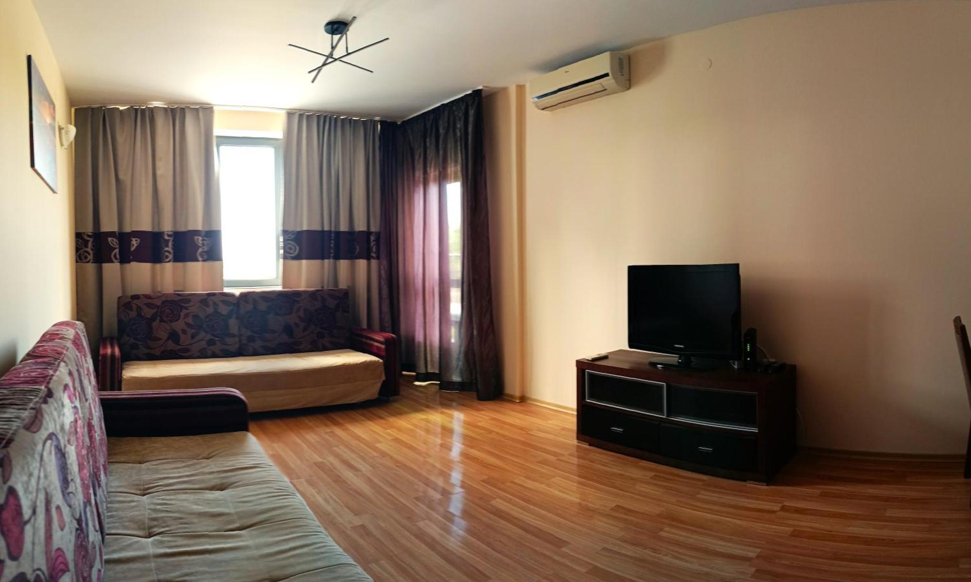 Europroperties Yalta Apartments ゴールデンサンド エクステリア 写真