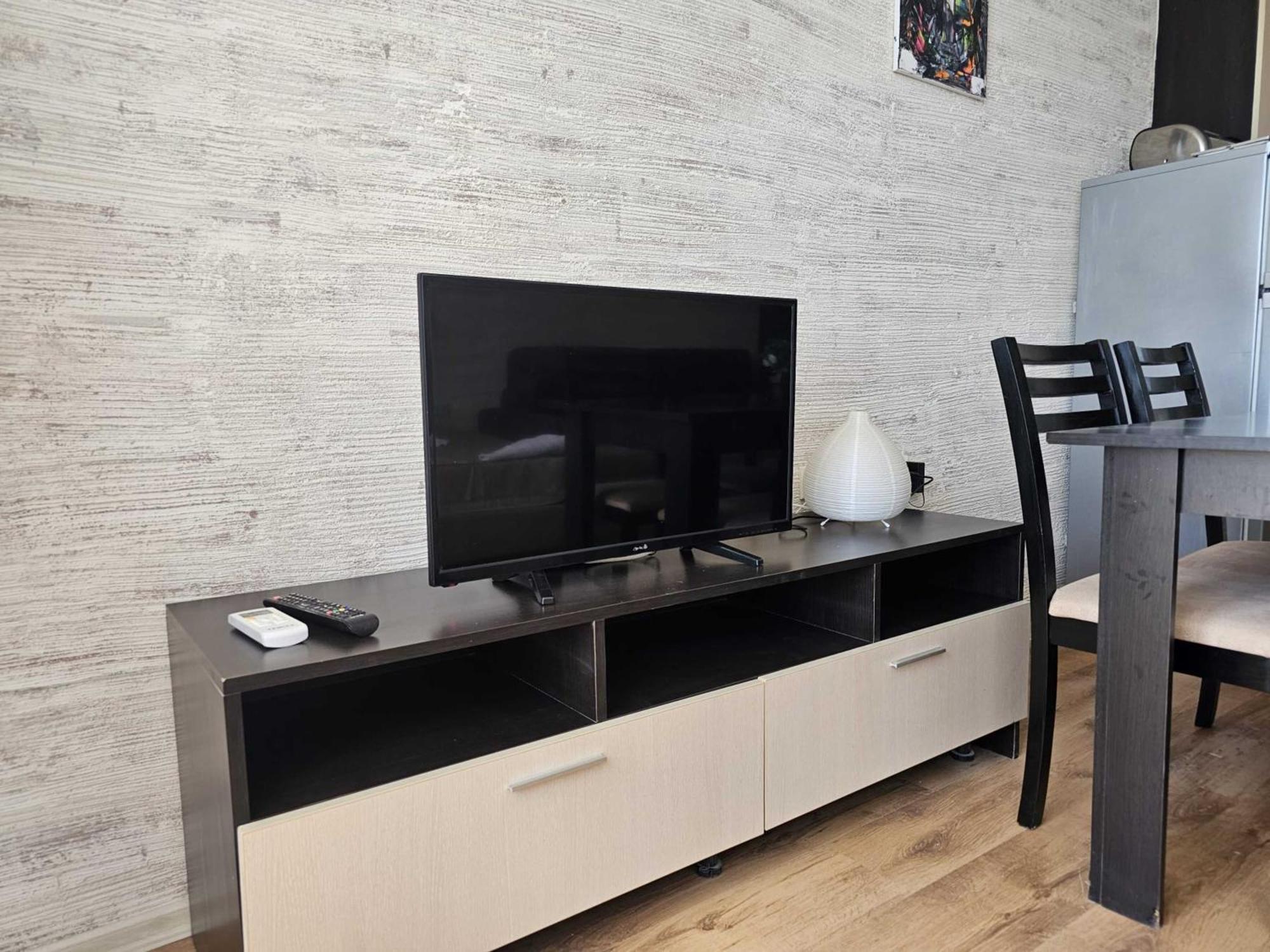 Europroperties Yalta Apartments ゴールデンサンド エクステリア 写真