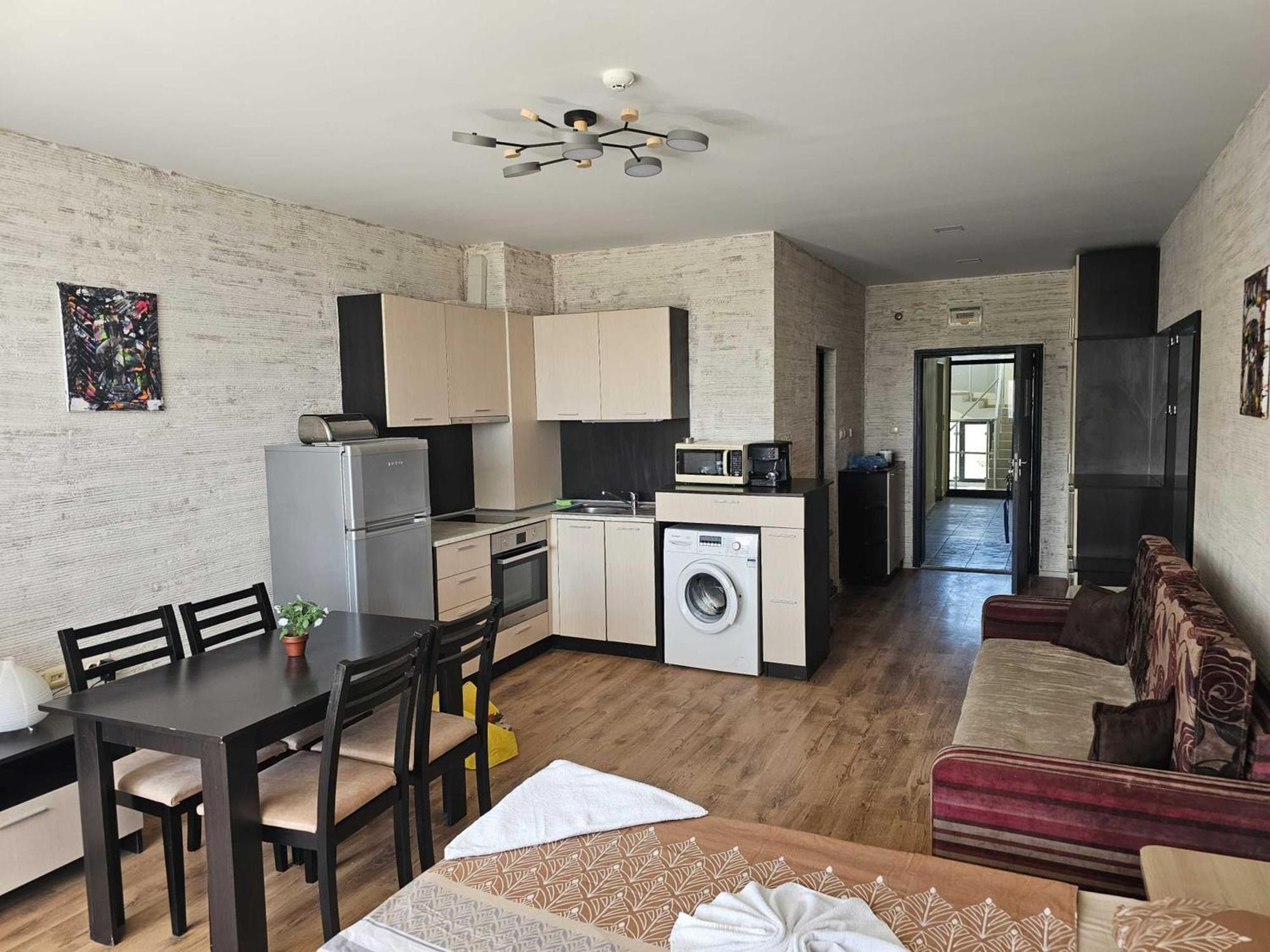 Europroperties Yalta Apartments ゴールデンサンド エクステリア 写真