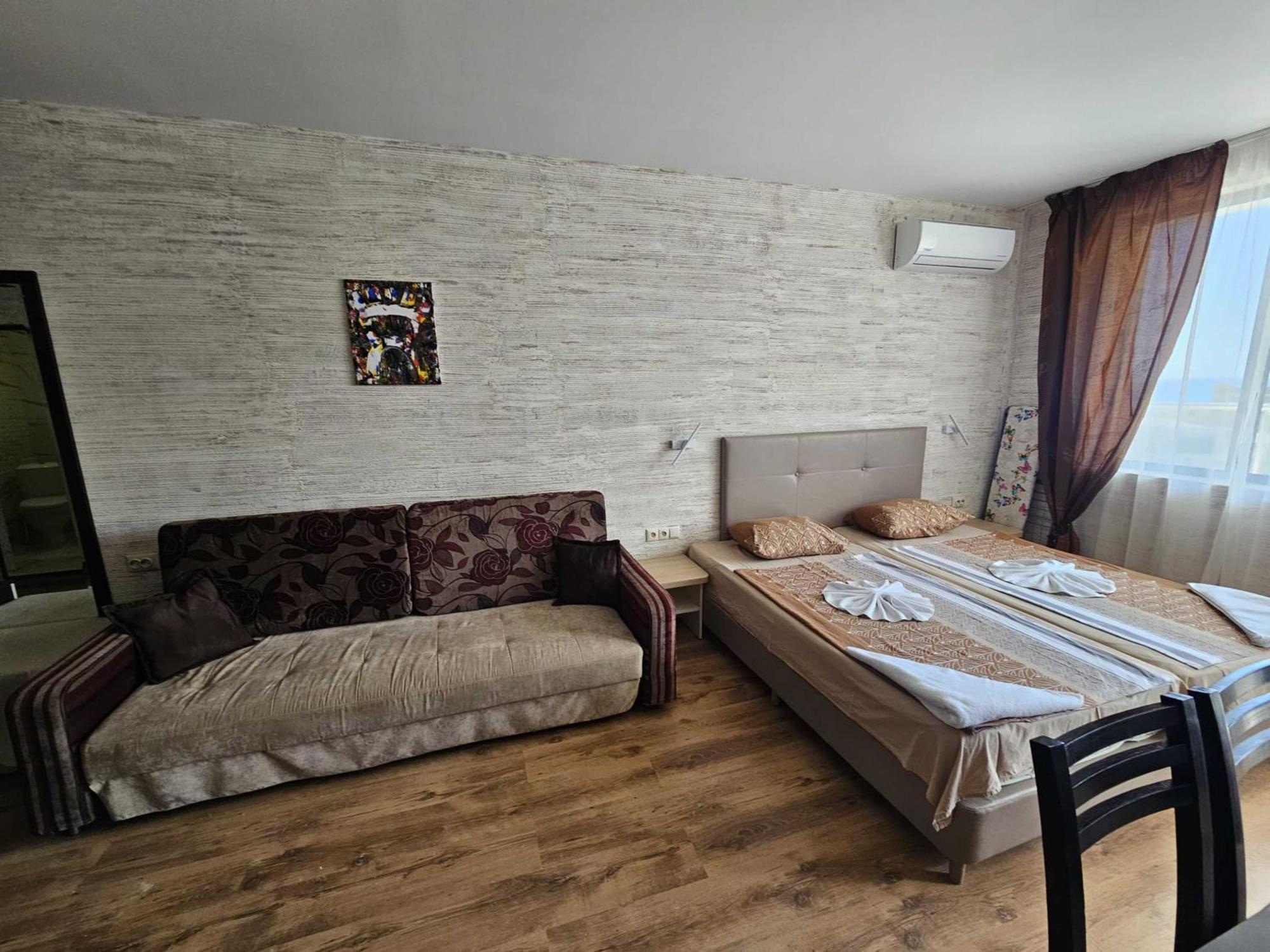 Europroperties Yalta Apartments ゴールデンサンド エクステリア 写真