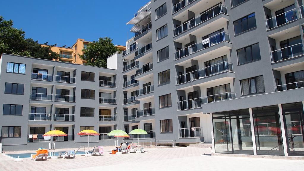 Europroperties Yalta Apartments ゴールデンサンド エクステリア 写真