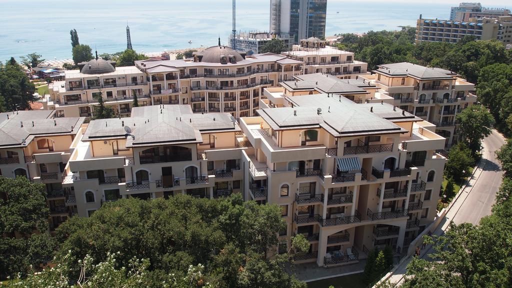 Europroperties Yalta Apartments ゴールデンサンド エクステリア 写真